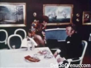 Vintažas seksas filmas 1960s - plaukuotas suaugusieji brunetė - lentelė už trys